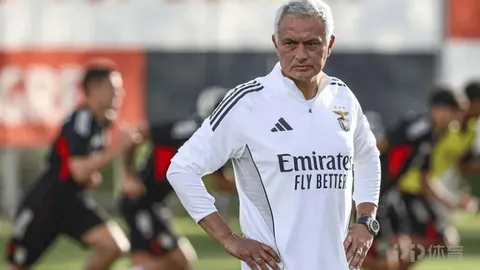 伊朗足球国家队迎来新任主教练，40强赛与我国足球队竞逐晋级名额